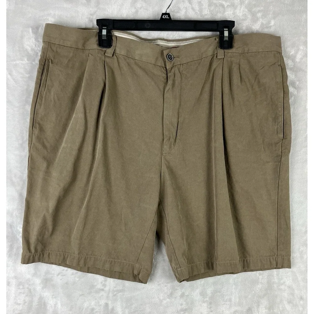 TOMMY BAHAMA 100% Silk Short Men 42 Brown Relaxed Pleaded Pockets Vacation